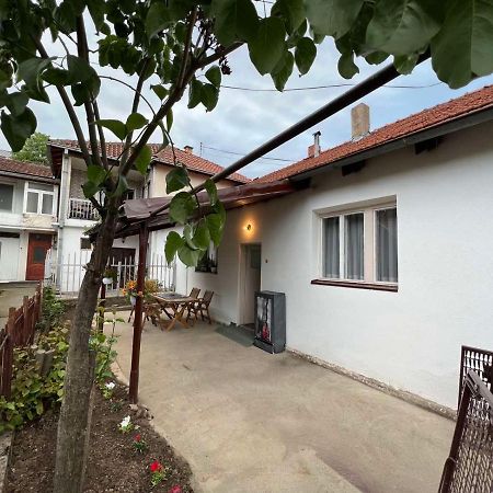 Apartment-Rubin Priștina Exterior foto